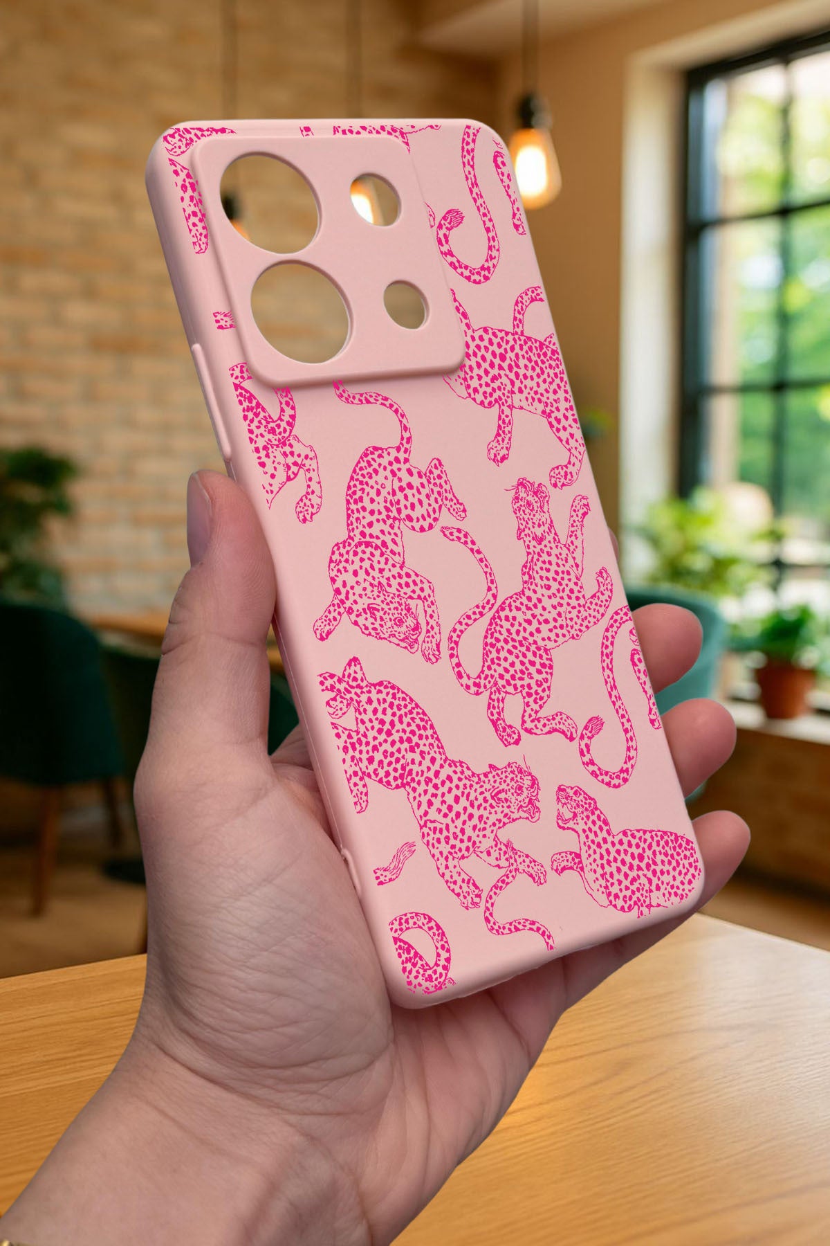 Xiaomi Redmi Note 13 Pro 5G PEMBE LEOPAR DESENLİ Silikon Darbe Emici Klasik Korumalı Rubber Kılıf