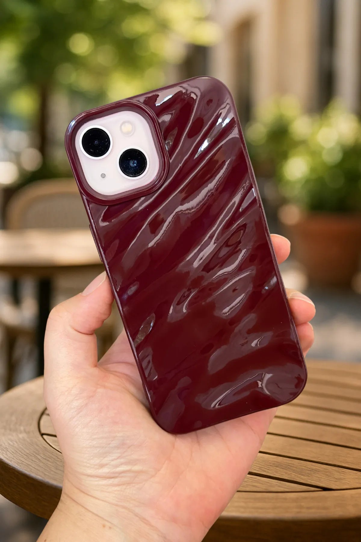 iPhone 15 Sedef Dalgalı Wavy Kılıf Bordo