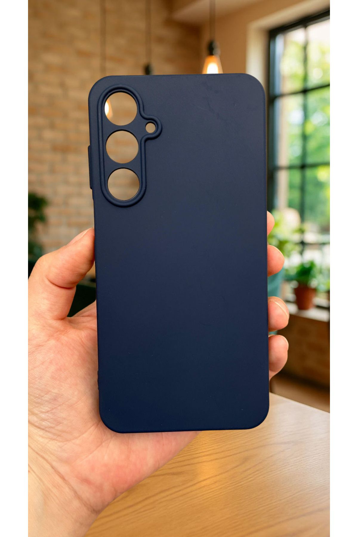 Samsung Galaxy S25 Silikon Darbe Emici Klasik Korumalı Rubber Kılıf