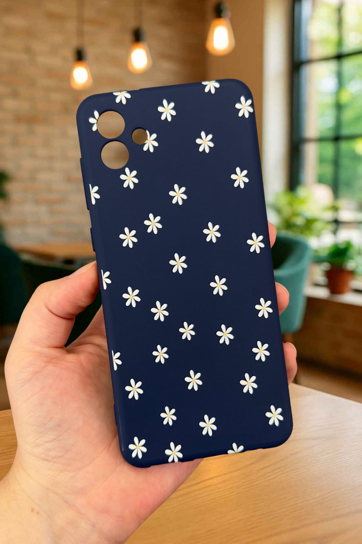 Samsung Galaxy A04 - MİNİ PAPATYA DESENLİ Silikon Darbe Emici Klasik Korumalı Rubber Kılıf