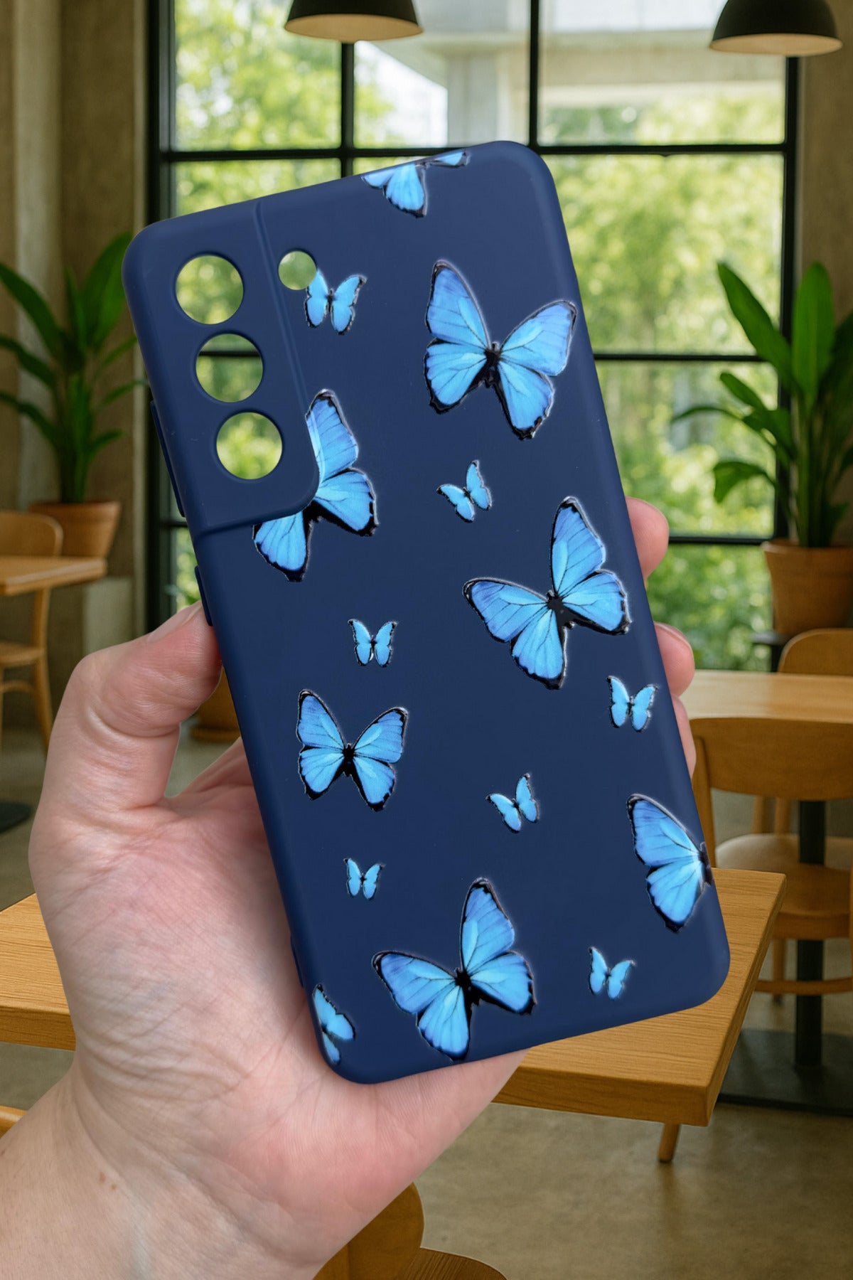 Samsung Galaxy S21 Fe - MAVİ KELEBEK DESENLİ Silikon Darbe Emici Klasik Korumalı Rubber Kılıf