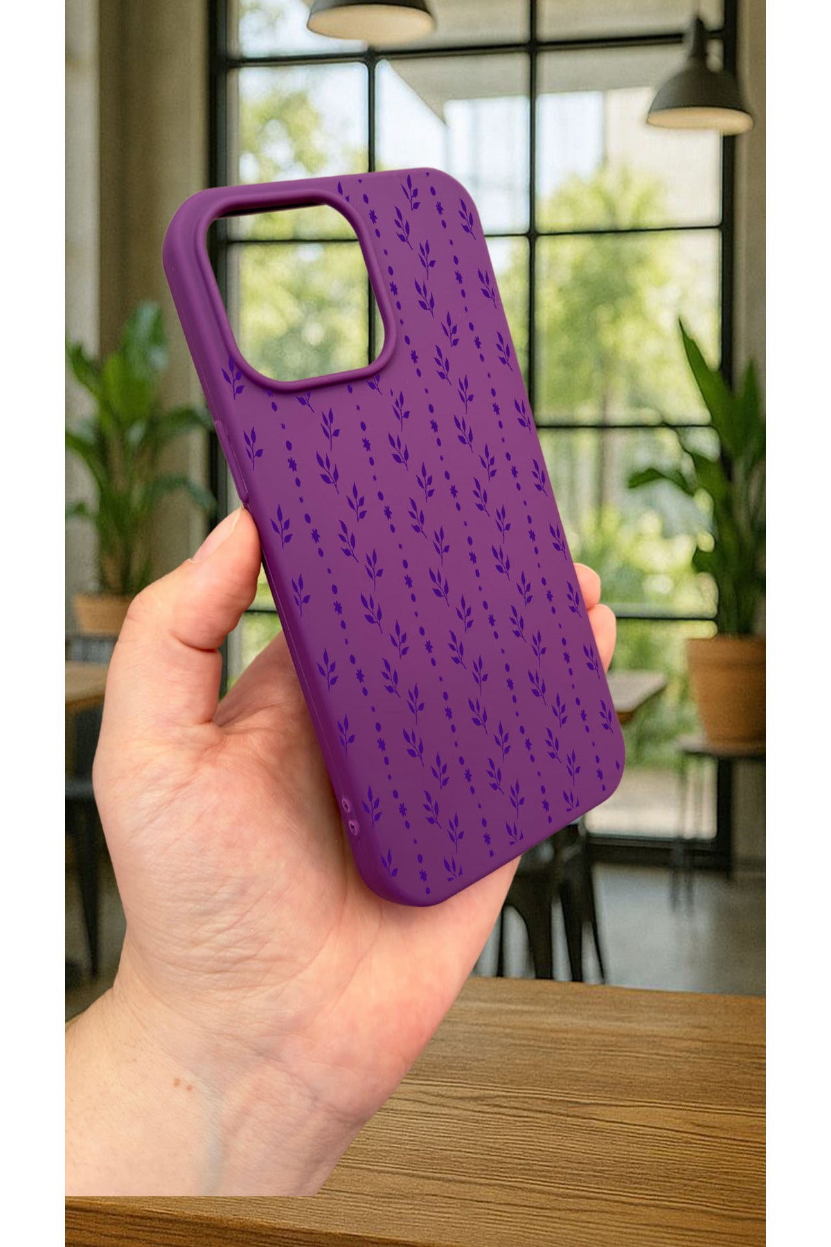iPhone 15 Pro Max -SARMAŞIK DESENLİ Silikon Darbe Emici Klasik Korumalı Rubber Kılıf