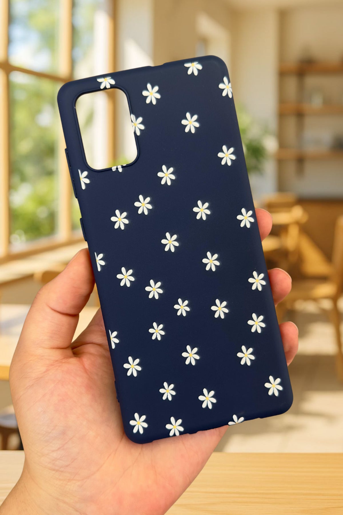 Samsung Galaxy A71 Uyumlu Mini Papatya Desenli Silikon Darbe Emici Klasik Korumalı Rubber Kılıf