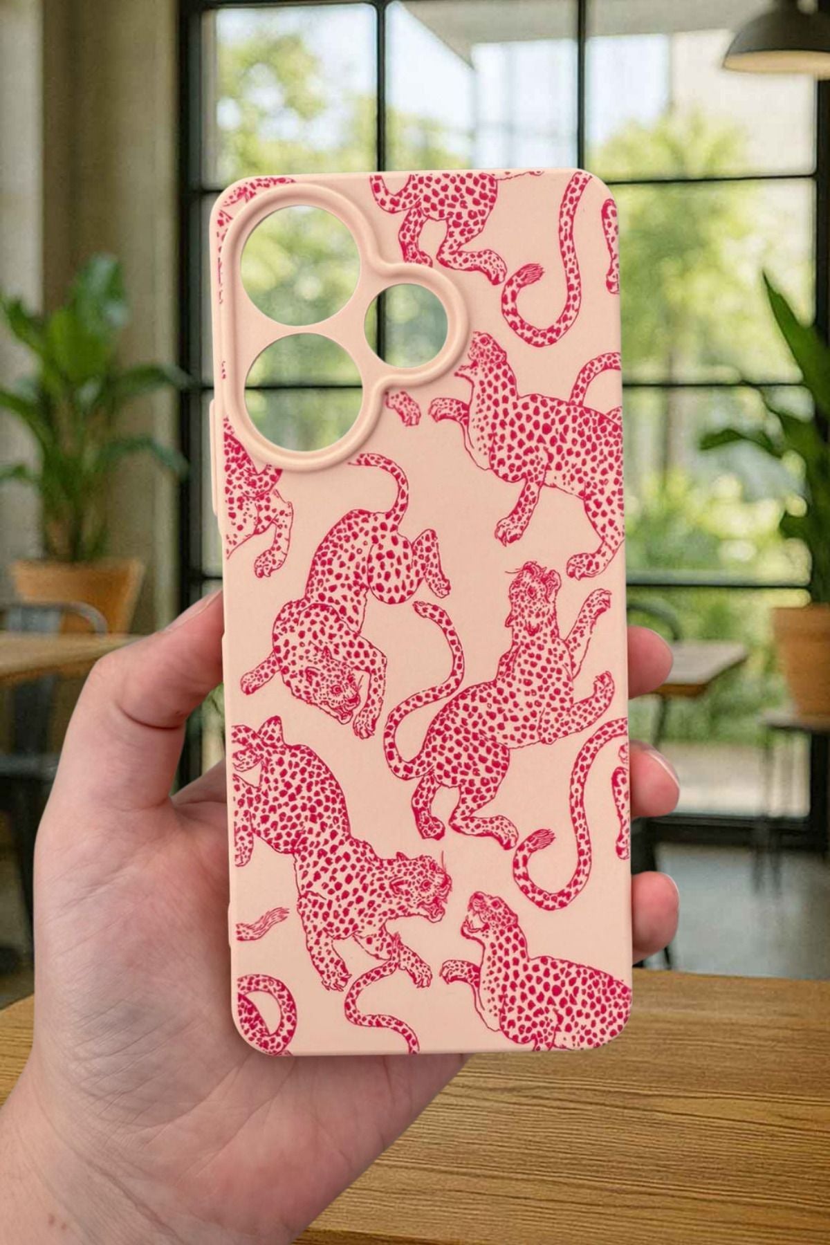 Xiaomi Redmi 13 4G PEMBE LEOPAR DESENLİ Silikon Darbe Emici Klasik Korumalı Rubber Kılıf