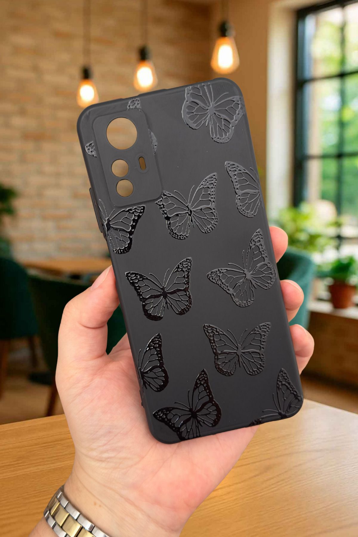 Xiaomi Redmi Note 12S SİYAH KELEBEK DESENLİ Silikon Darbe Emici Klasik Korumalı Rubber Kılıf