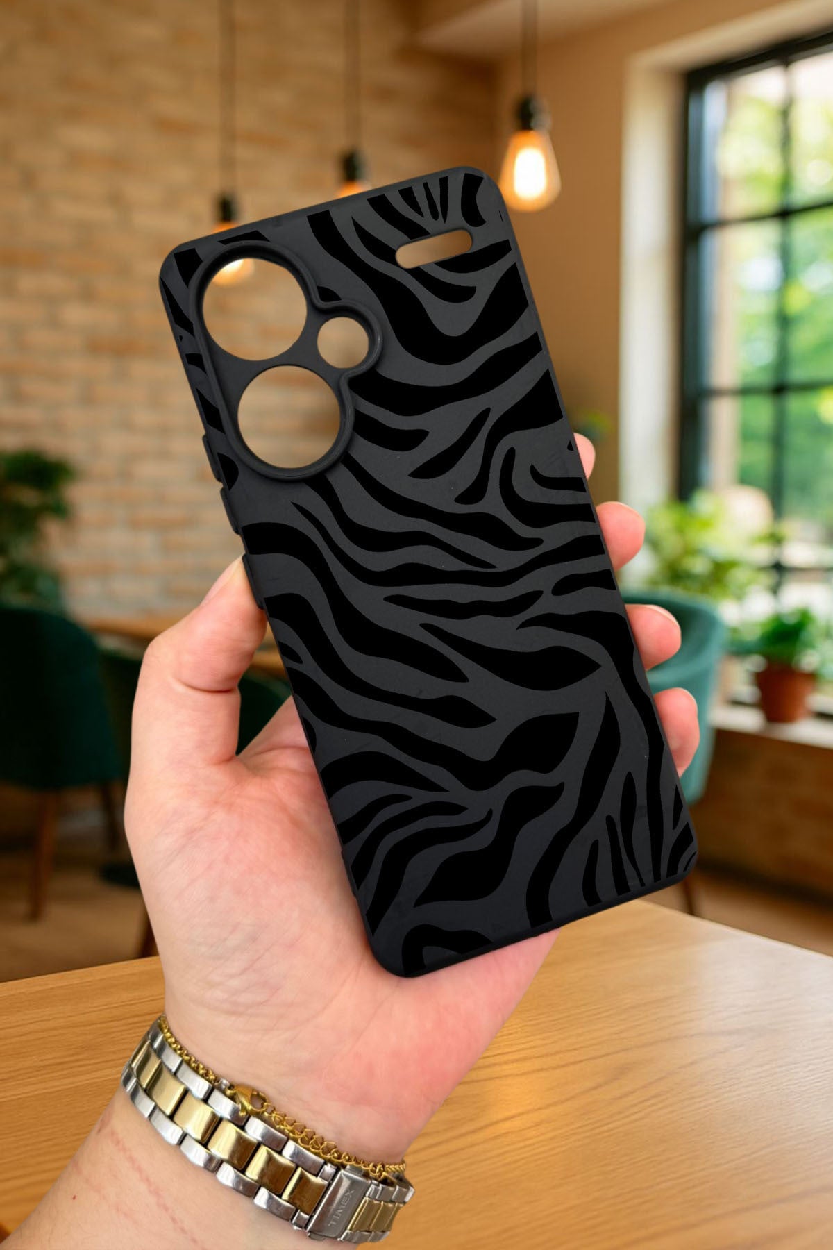Redmi Note 13 Pro Plus ZEBRA DESENLİ Silikon Darbe Emici Klasik Korumalı Rubber Kılıf
