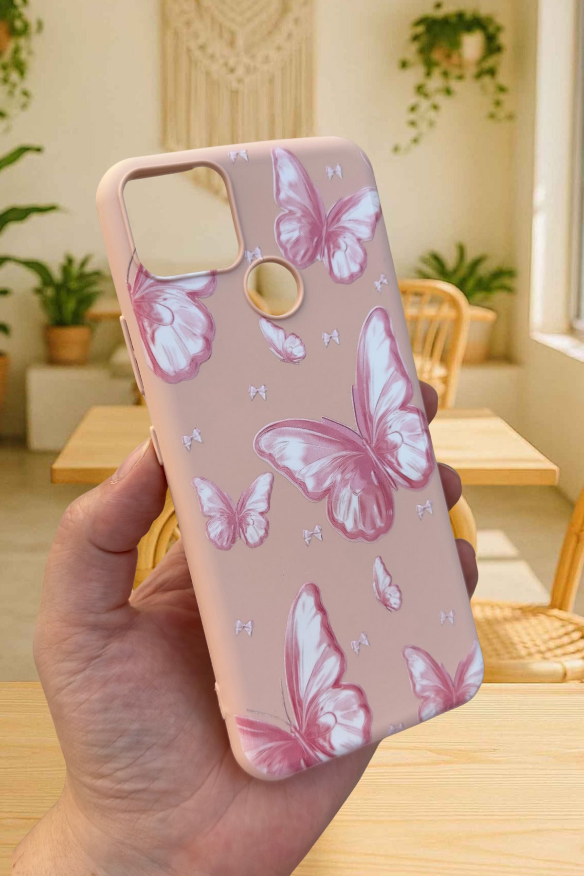Realme C25 Uyumlu Kılıf PEMBE KELEBEK DESENLİ Silikon Darbe Emici Klasik Korumalı Rubber Kapak
