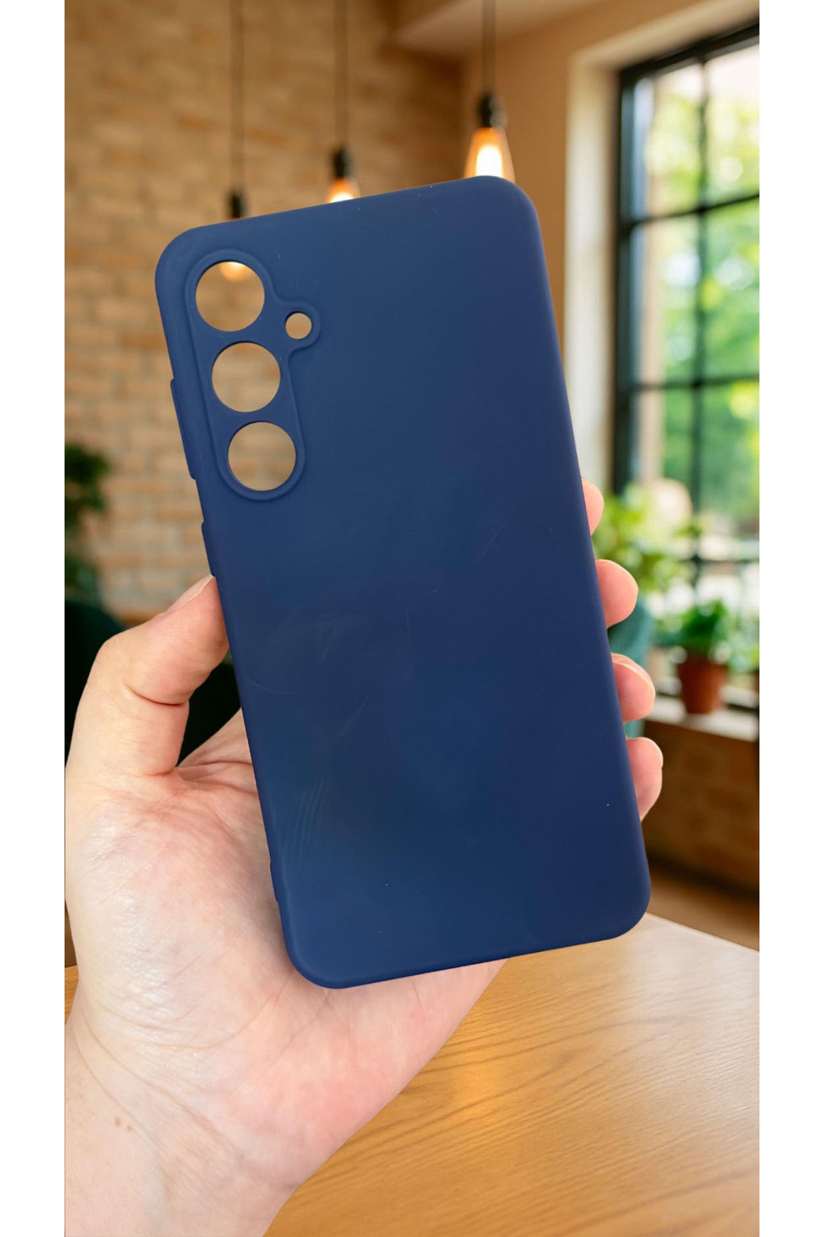 Samsung Galaxy A35 - Silikon Darbe Emici Klasik Korumalı Rubber Kılıf