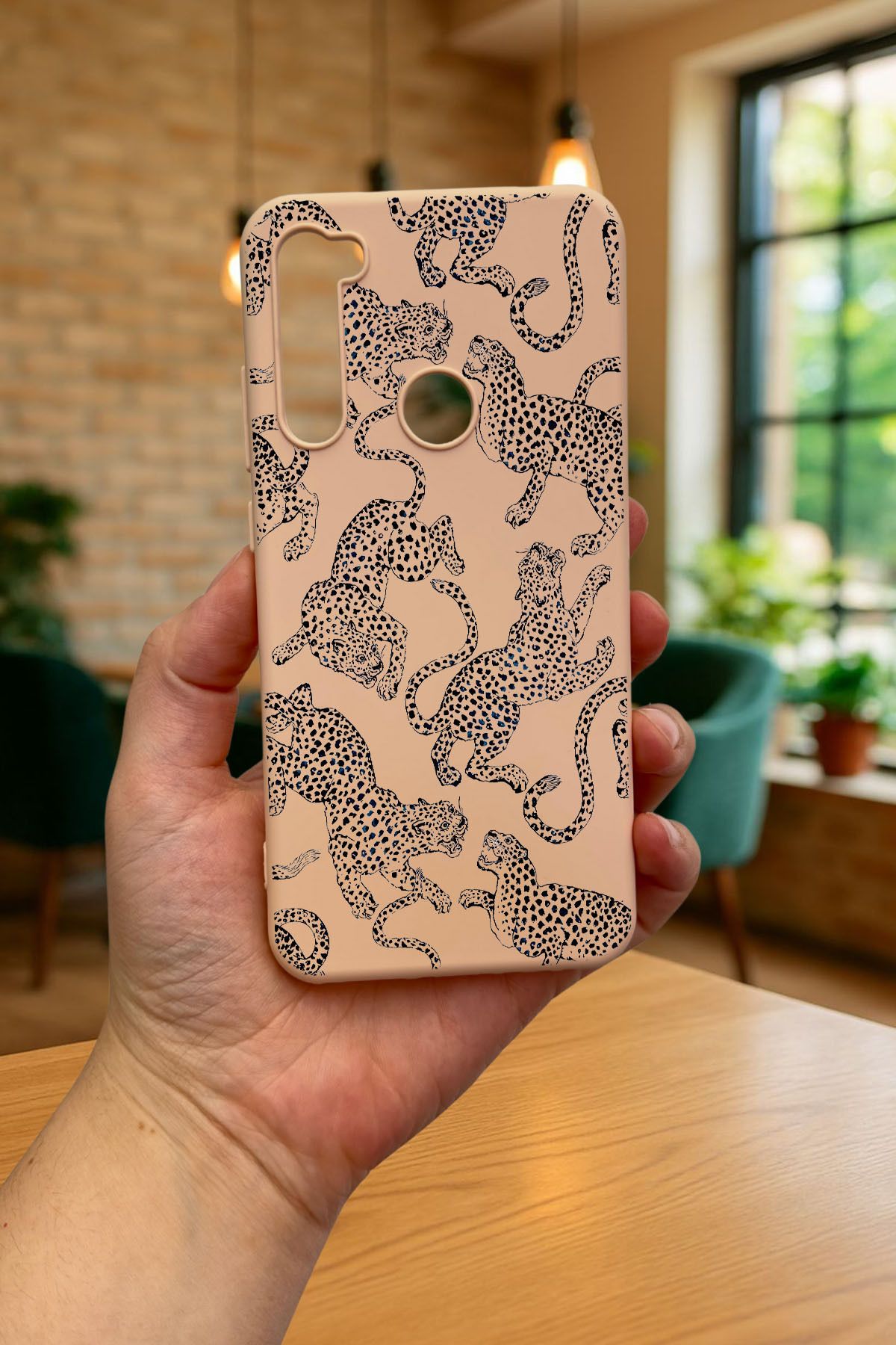Xiaomi Redmi Note 8 LEOPAR DESENLİ Silikon Darbe Emici Klasik Korumalı Rubber Kılıf