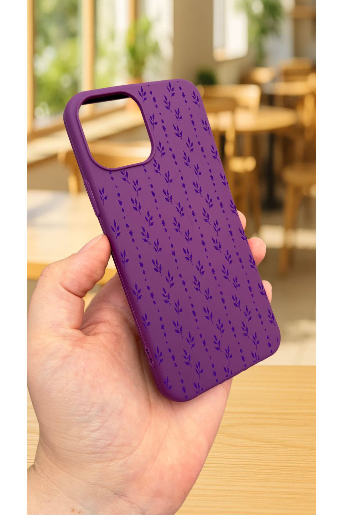 iPhone 13 - SARMAŞIK DESENLİ Silikon Darbe Emici Klasik Korumalı Rubber Kılıf