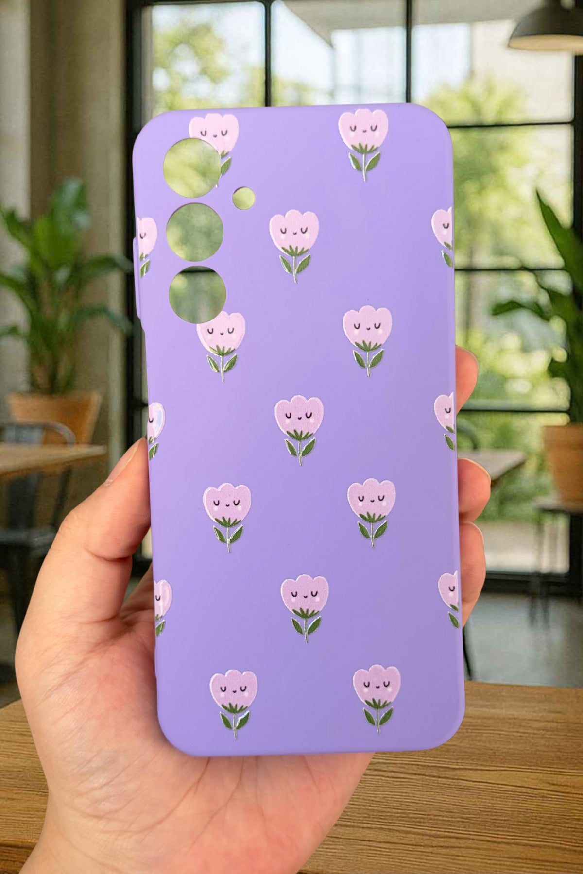 Samsung Galaxy A25 Uyumlu Mini Lale Desenli Silikon Darbe Emici Klasik Korumalı Rubber Kılıf