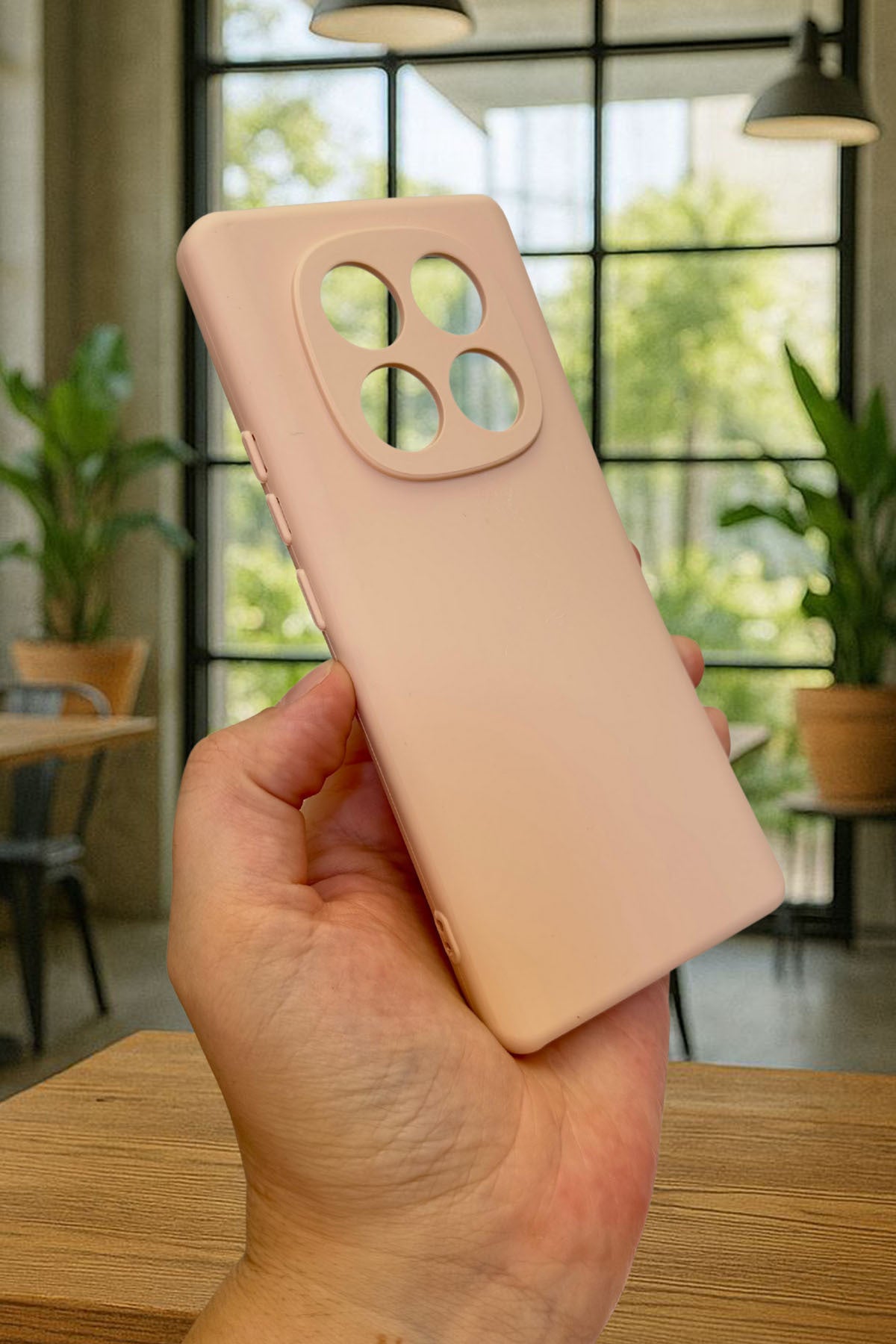 Xiaomi Redmi Note 14 Pro 4G Silikon Darbe Emici Klasik Korumalı Rubber Kılıf