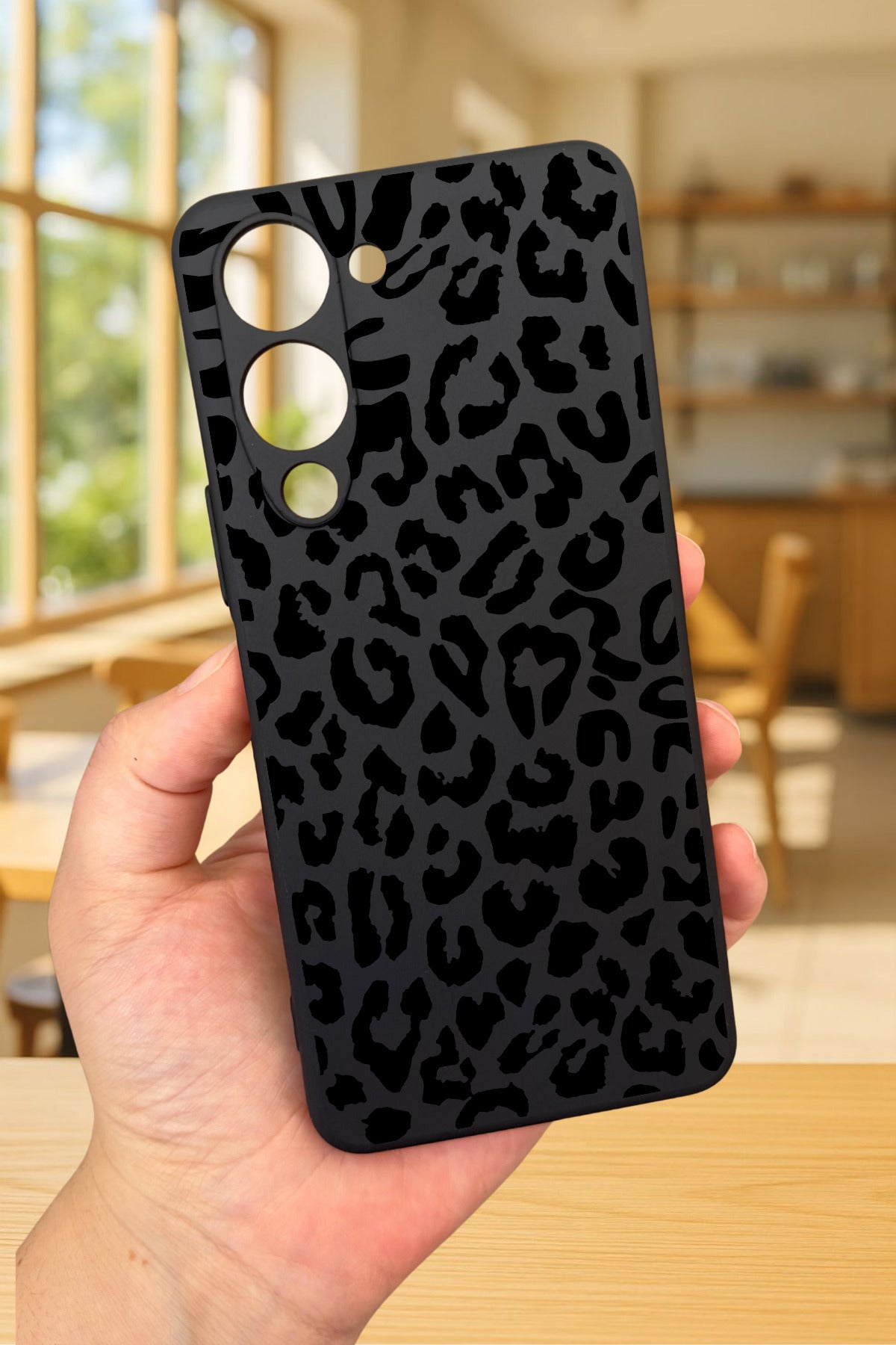 VİVO Y19 Uyumlu Leopar Desenli Silikon Darbe Emici Klasik Korumalı Rubber Kılıf