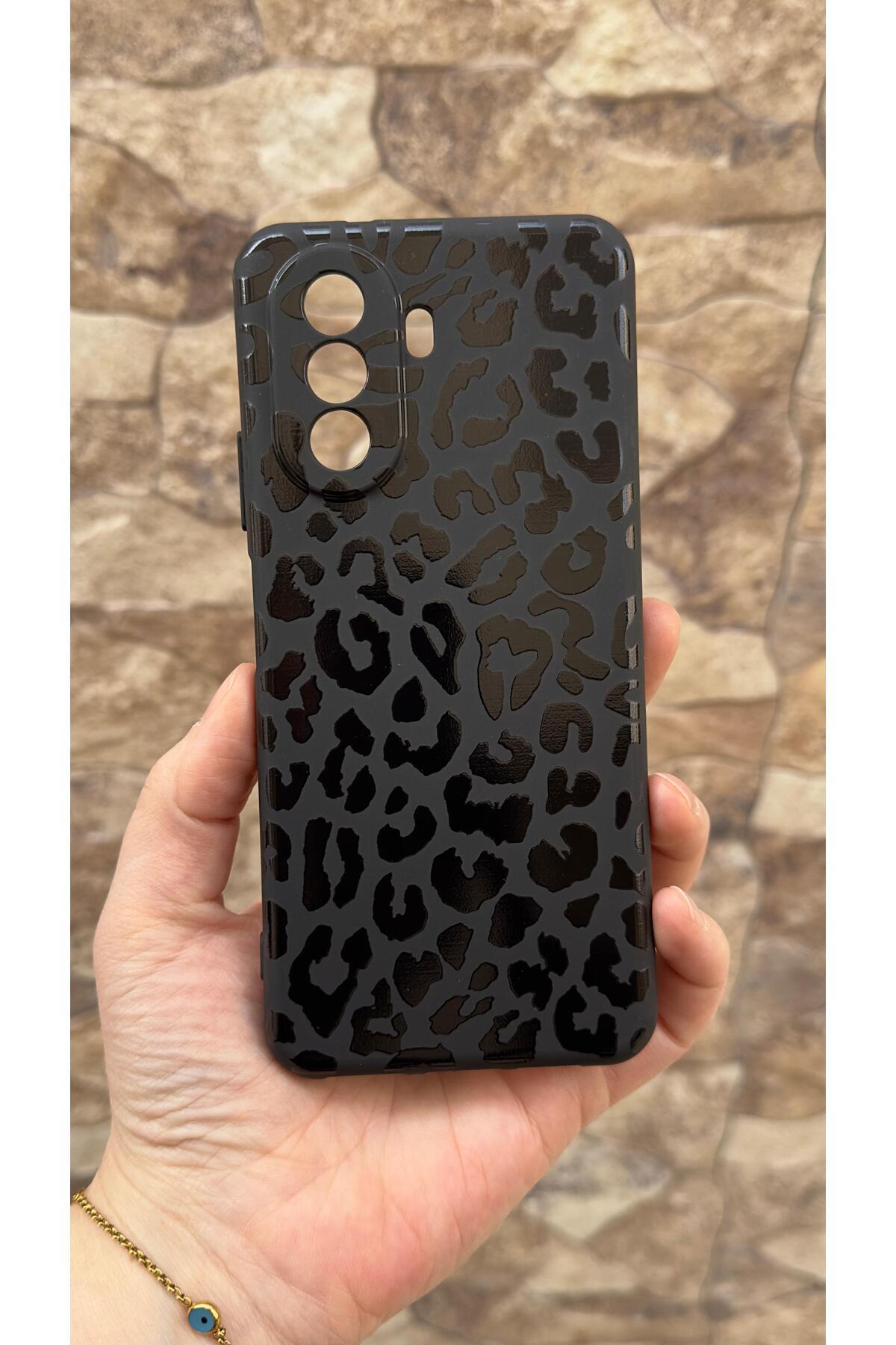 Huawei Nova Y70 Uyumlu Leopar Desenli Silikon Darbe Emici Klasik Korumalı Rubber Kılıf
