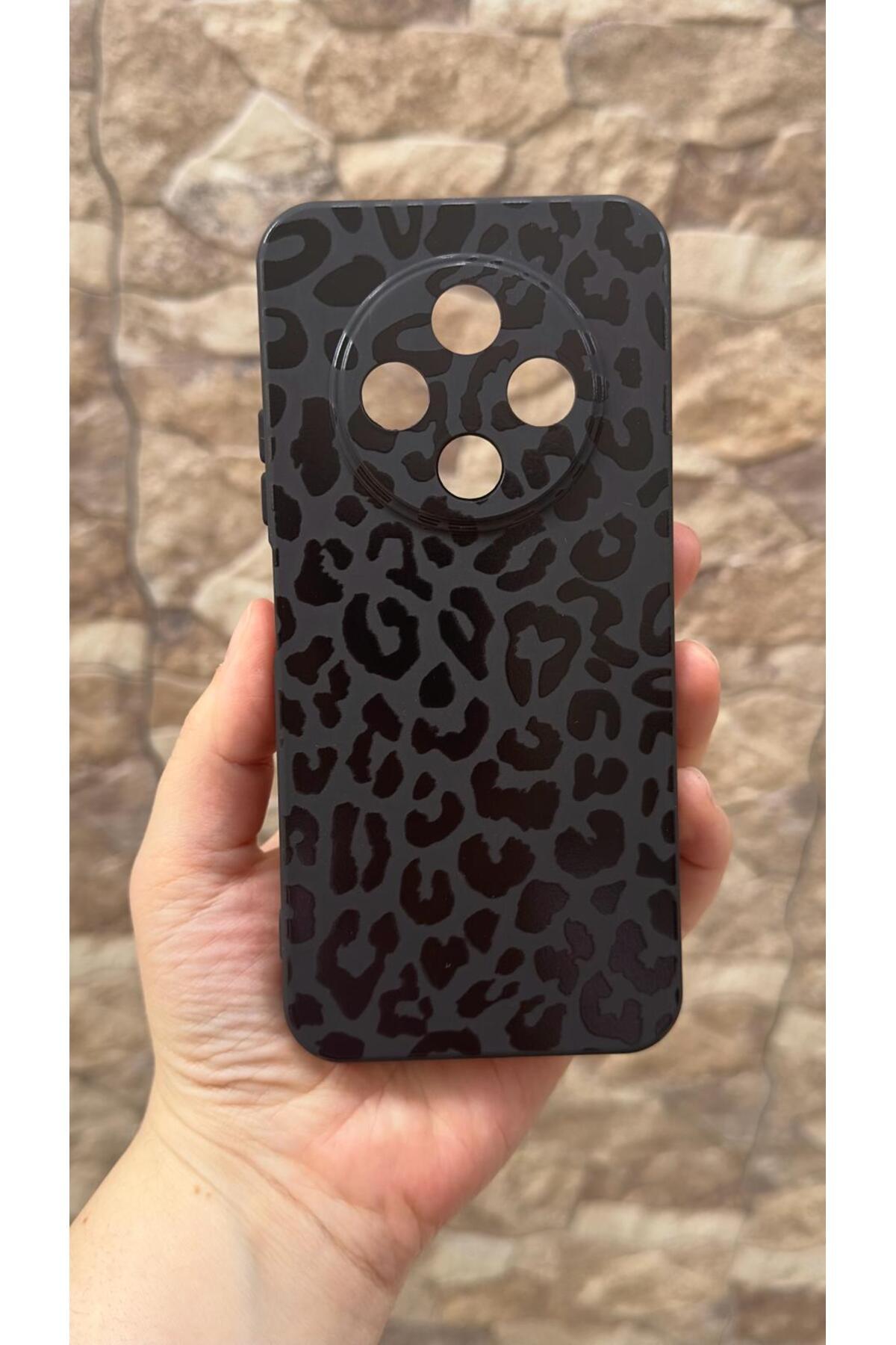 TECNO SPARK 30C Uyumlu Leopar Desenli Silikon Darbe Emici Klasik Korumalı Rubber Kılıf