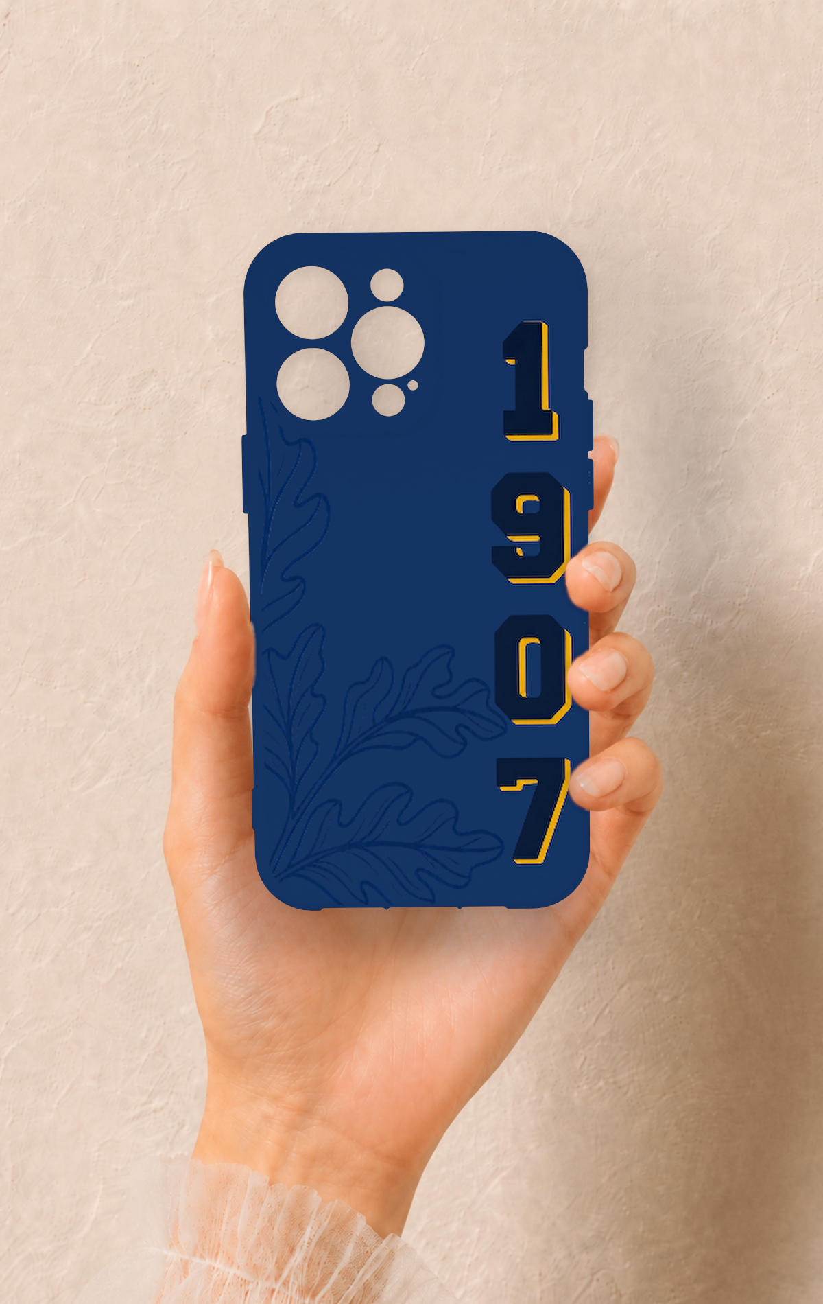 iPhone 13 Pro Max Uyumlu 1907 Palamut Desenli Silikon Kılıf