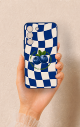 Samsung S22 Uyumlu Yaban Mersini Desenli Silikon Kılıf