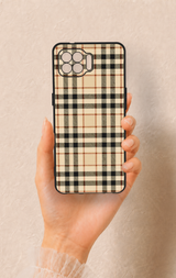 Oppo Reno 4 Lite Uyumlu Karamel Siyah Ekose Desenli Silikon Kılıf