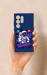 Samsung S24 Ultra Uyumlu Astronot DJ Desenli Silikon Kılıf