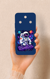 Honor Magic 8 Lite Uyumlu Astronot DJ Desenli Silikon Kılıf