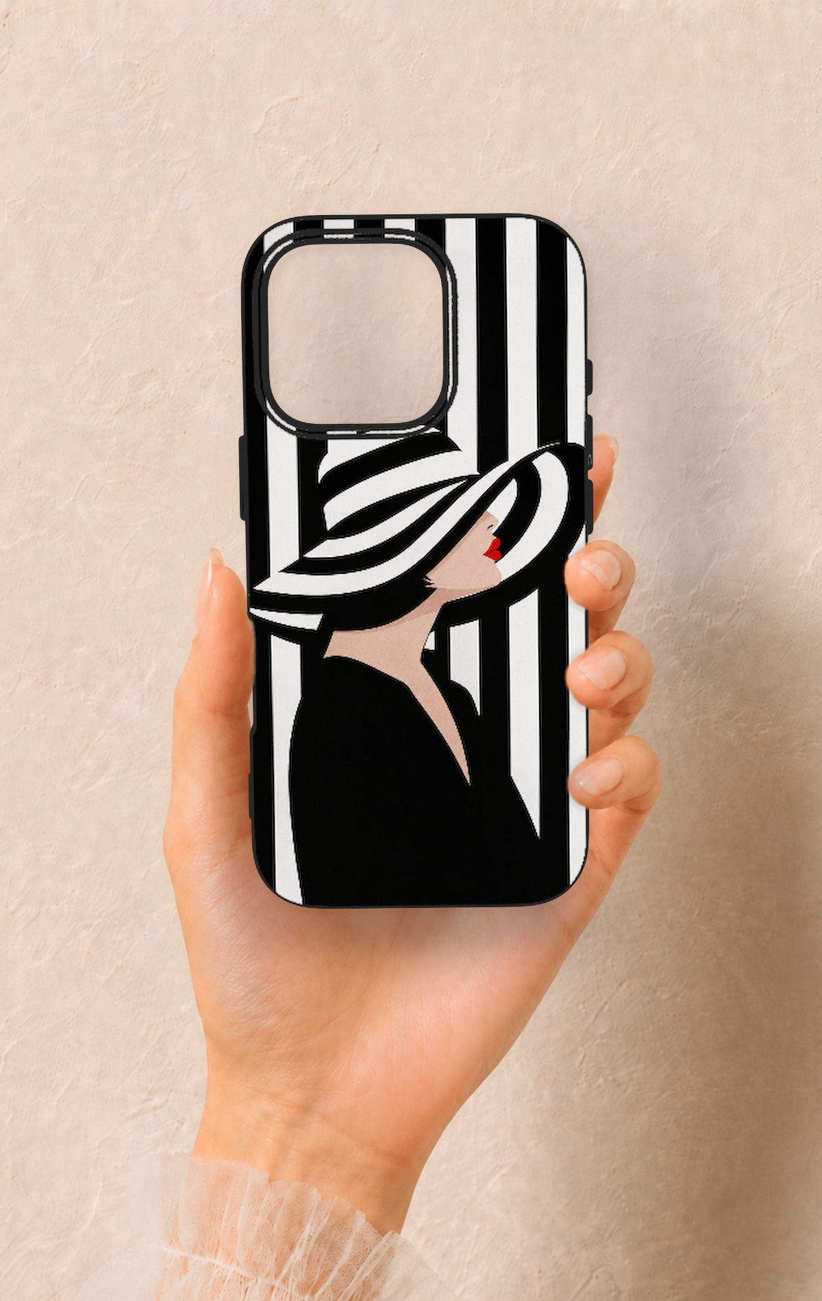 iPhone 16 Pro Uyumlu Madam Marica Desenli Silikon Kılıf