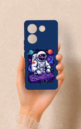 Tecno Caman 20 Pro 5G Uyumlu Astronot DJ Desenli Silikon Kılıf