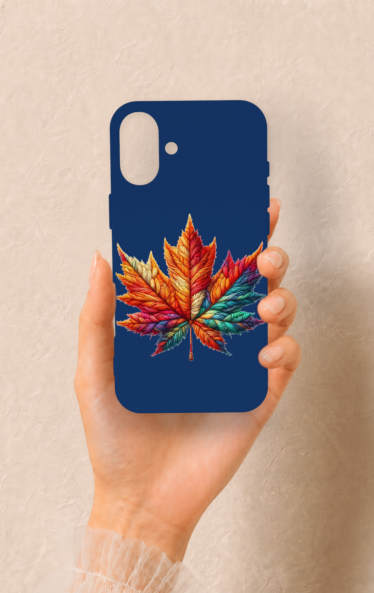 iPhone 16 Plus Uyumlu Renkli Yaprak Desenli Silikon Kılıf