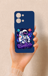 Vivo Y05 4G Uyumlu Astronot DJ Desenli Silikon Kılıf