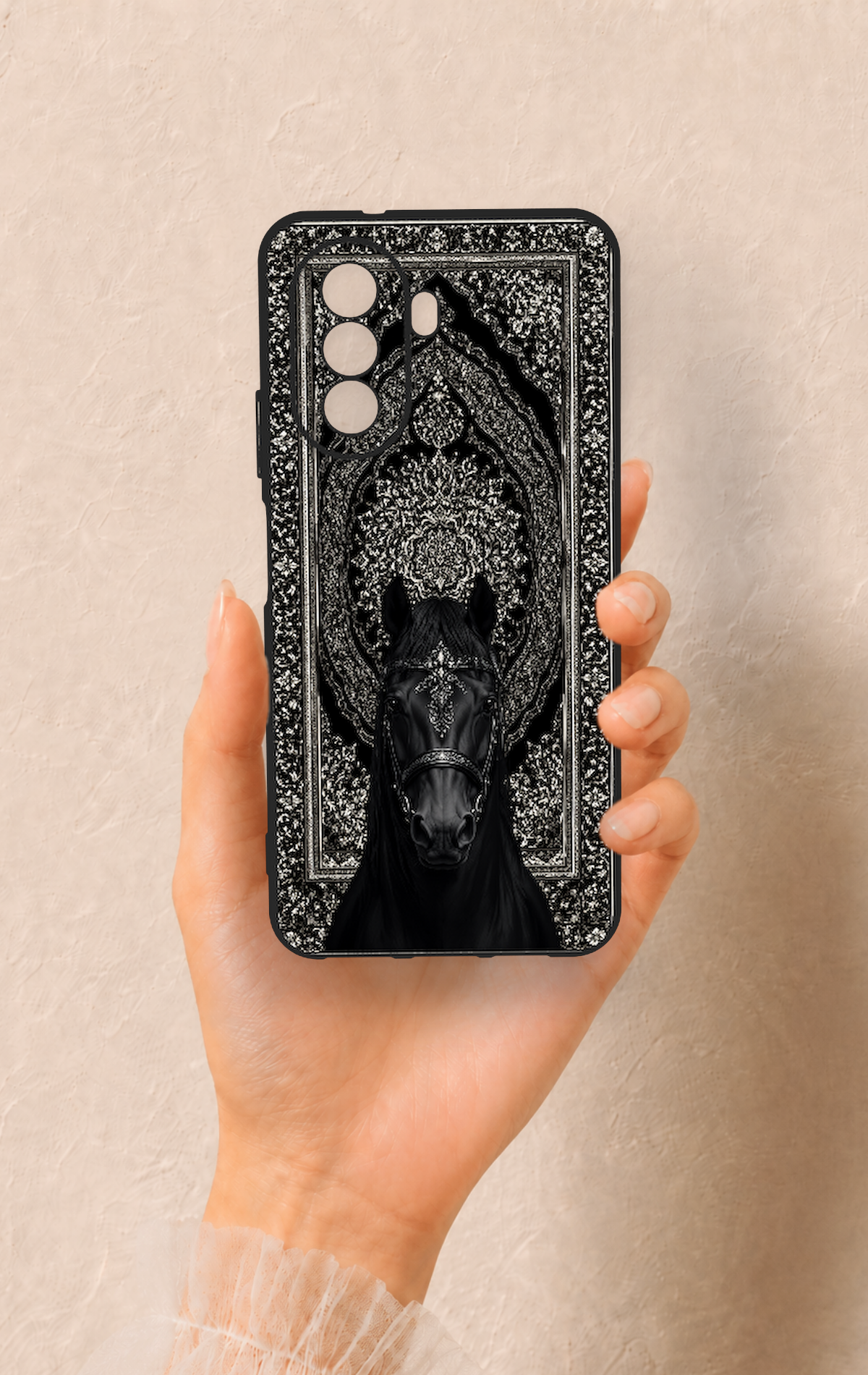 Huawei Nova Y70 Uyumlu Etnik At Figürü Desenli Silikon Kılıf