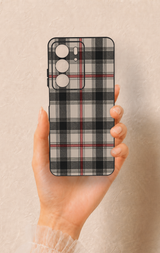 Realme C75 Uyumlu Siyah Kırmızı Ekose Desenli Silikon Kılıf