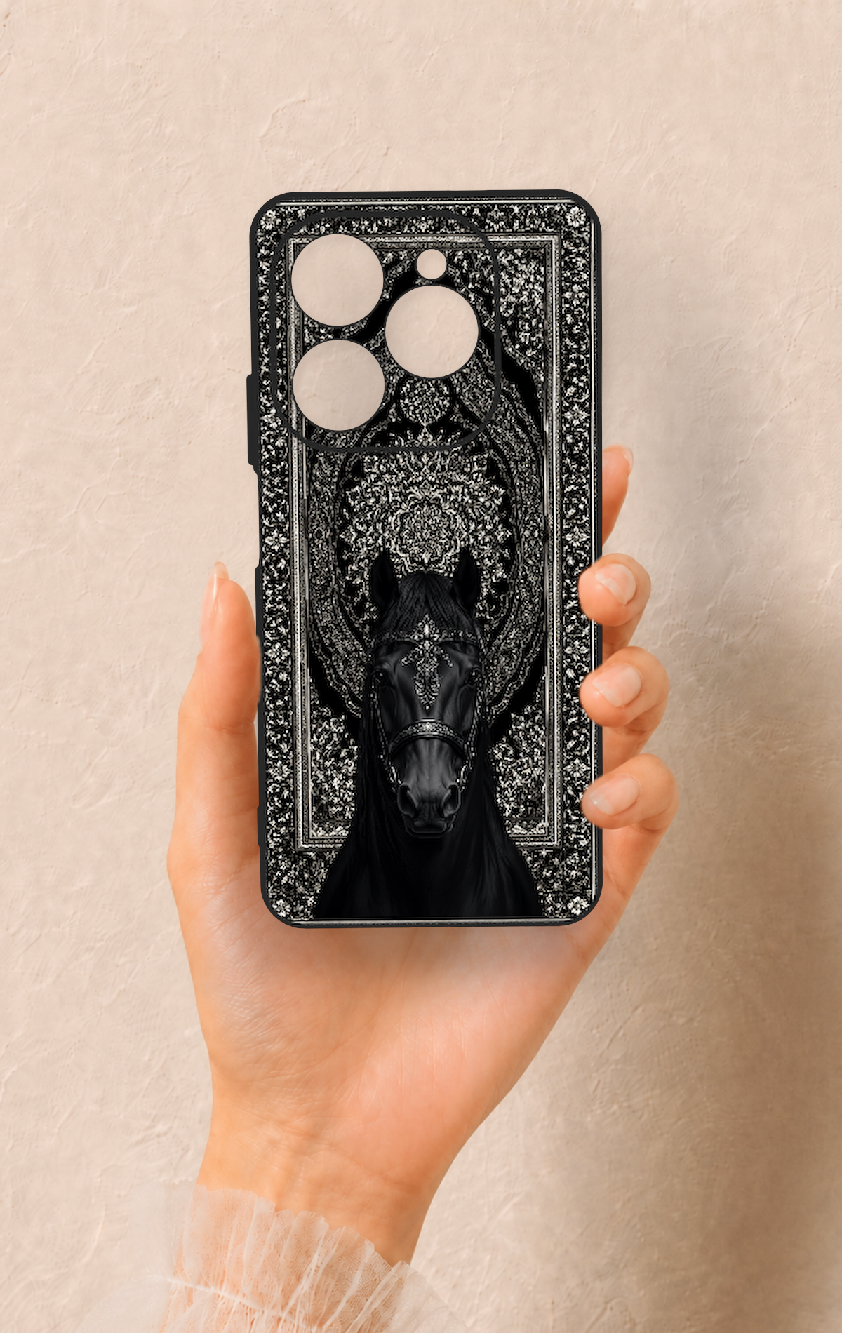 Tecno Spark 20 Pro Uyumlu Etnik At Figürü Desenli Silikon Kılıf