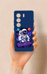 Tecno Camon 40 4G Uyumlu Astronot DJ Desenli Silikon Kılıf