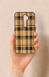 Oppo A5 2020 Uyumlu Burberry Ekose Desenli Silikon Kılıf