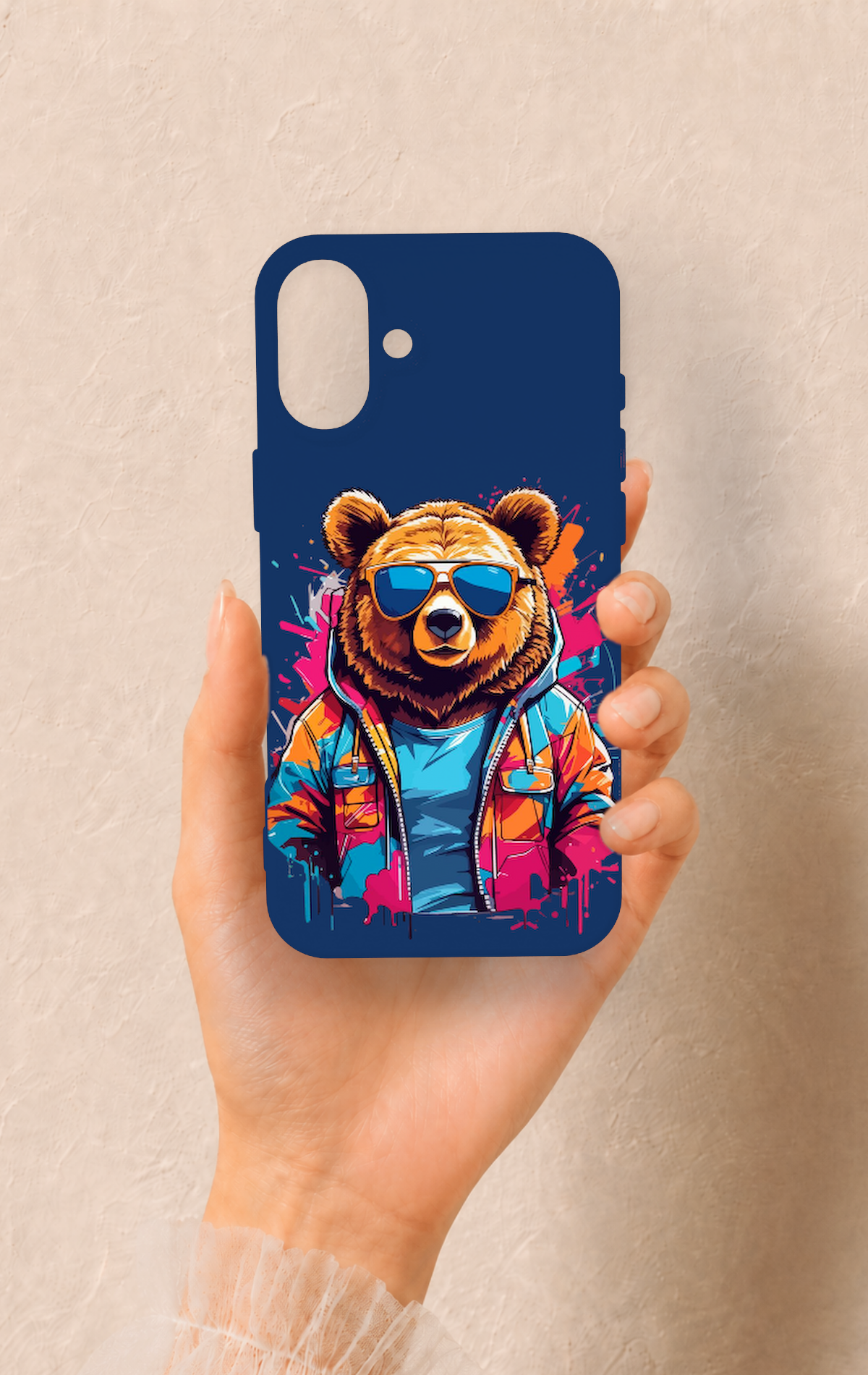 iPhone 16 Plus Uyumlu Gözlüklü Ayı Desenli Silikon Kılıf