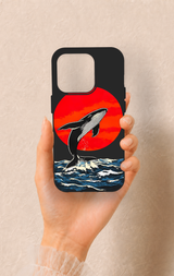 iPhone 15 Pro Uyumlu Kırmızı Güneş Balina Desenli Silikon Kılıf
