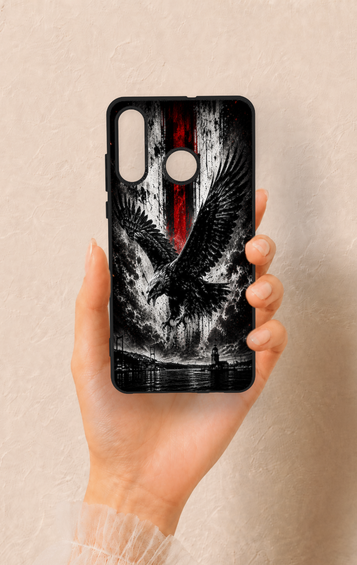 Huawei P30 Lite Uyumlu Kara Kartal Desenli Silikon Kılıf