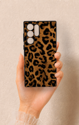 Samsung S22 Ultra Uyumlu Koyu Leopar Deri Desenli Silikon Kılıf