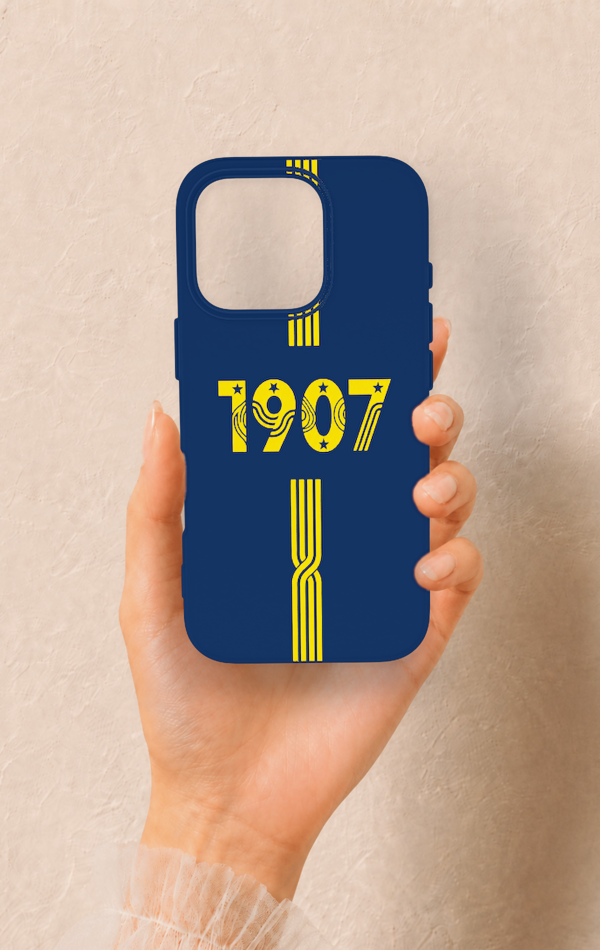 iPhone 16 Pro Uyumlu 1907 Kemer Desenli Silikon Kılıf