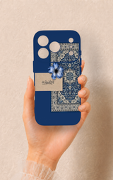 iPhone 17 Pro Uyumlu Mavi Etnik Halı Desenli Silikon Kılıf