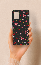 Samsung A31 Uyumlu Papatya Kiraz Fiyonk Desenli Silikon Kılıf
