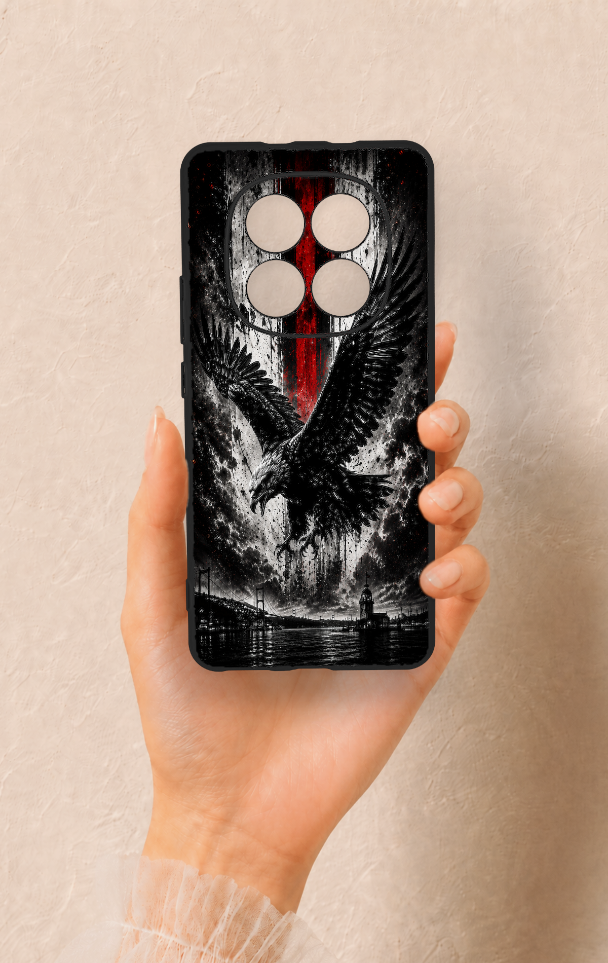 REDMİ NOTE 15 4G Uyumlu Kara Kartal Desenli Silikon Kılıf