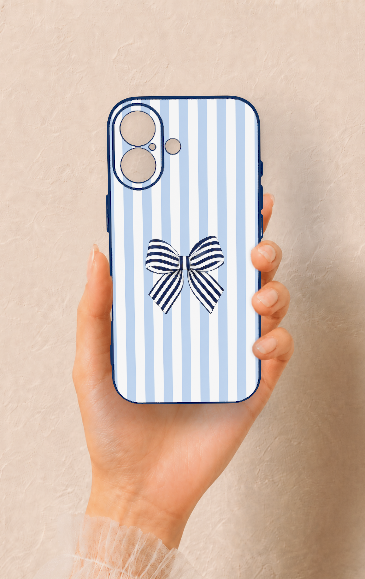 iPhone 17 Uyumlu Mavi Beyaz Kurdele Desenli Silikon Kılıf