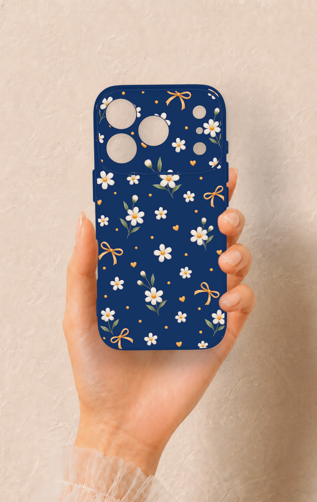 iPhone 17 Pro Uyumlu Papatya Fiyonk Desenli Silikon Kılıf
