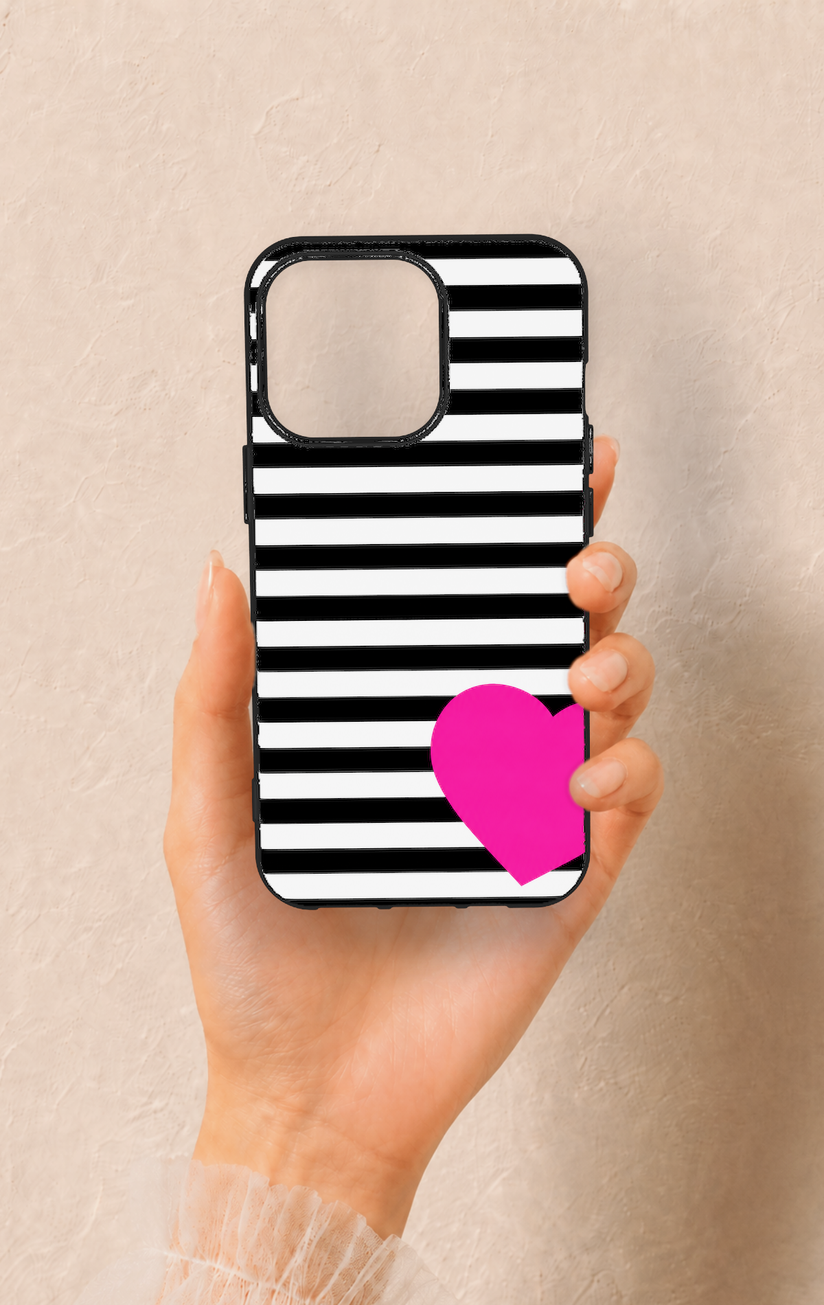 iPhone 13 Pro Uyumlu Çizgili Kalp Desenli Silikon Kılıf
