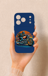 iPhone 17 Pro Uyumlu Moto Rider Desenli Silikon Kılıf