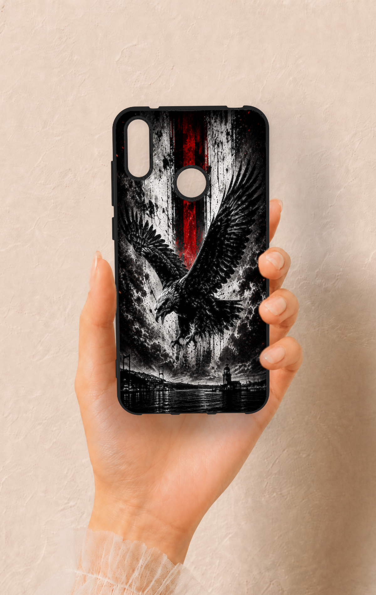 Huawei Y7 2019 Uyumlu Kara Kartal Desenli Silikon Kılıf