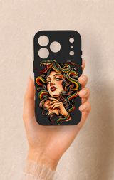 iPhone 17 Pro Uyumlu Medusa Desenli Silikon Kılıf
