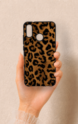 Huawei P20 Lite Uyumlu Koyu Leopar Deri Desenli Silikon Kılıf