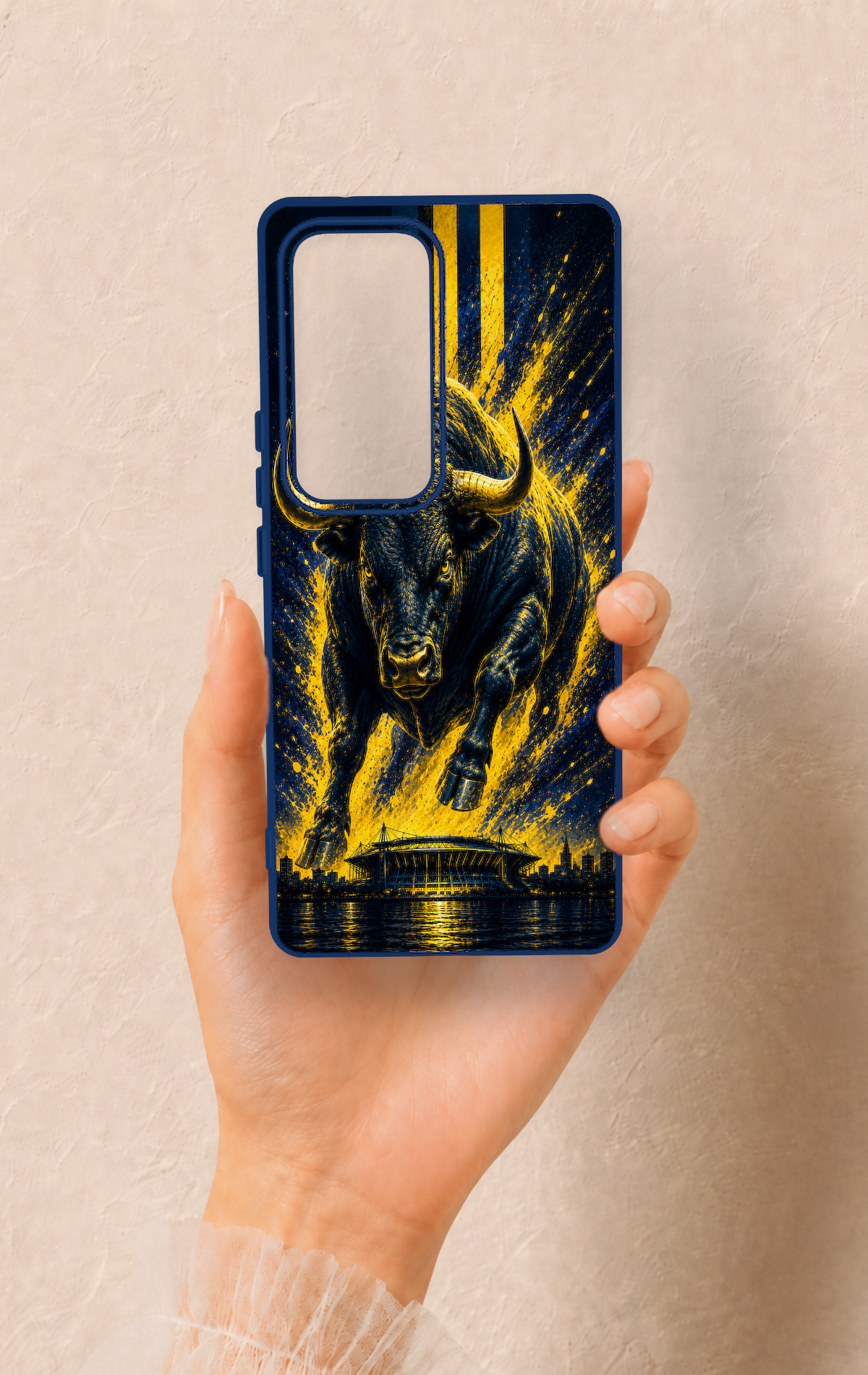 Vivo V30 Uyumlu Kadiköy Boğası Desenli Silikon Kılıf