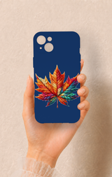 iPhone 14 Plus/15 Plus Uyumlu Renkli Yaprak Desenli Silikon Kılıf